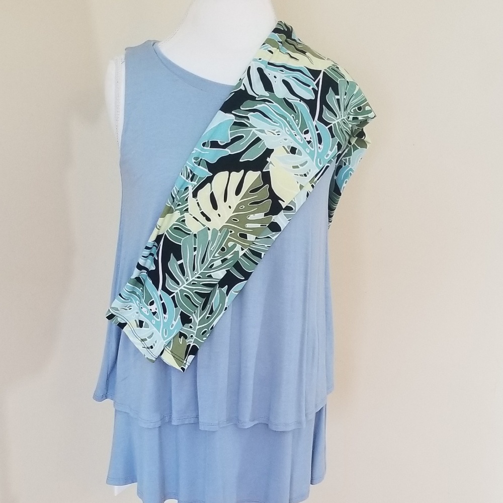 Agnes and Dora Teired Tunic